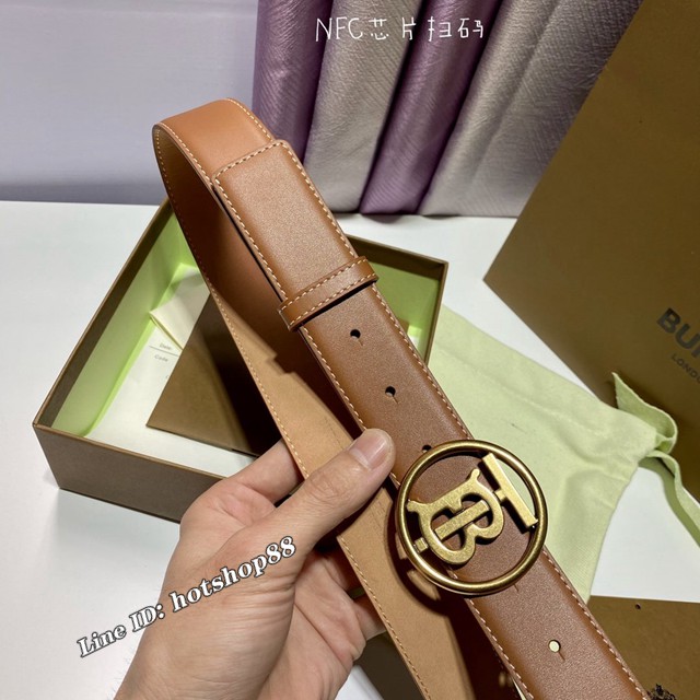 BURBERRY經典爆款皮帶 巴寶莉精緻專屬標識搭扣腰帶  jjp2692